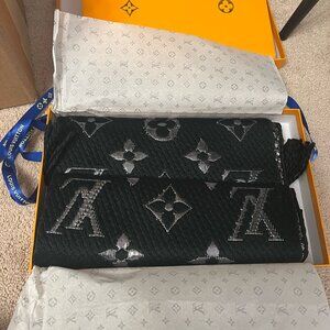 Louis Vuitton Monogram Logomania Black Scarf - New with Box